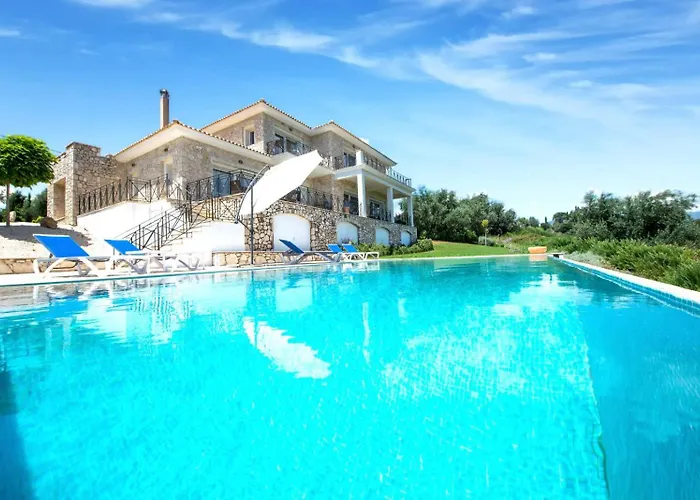Villa Balatsinos